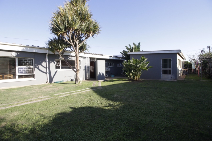 4 Bedroom Property for Sale in C Place Eastern Cape